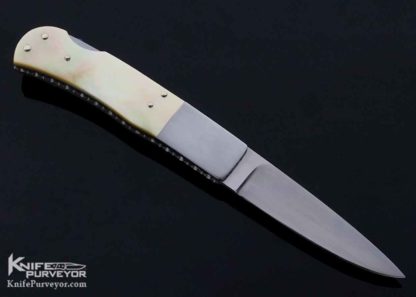 Howard Hitchmough Custom Knife Gold Lip Pearl Lockback - Image 4