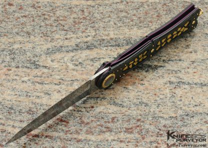 Howard Hitchmough Custom Knife Textured Blued Steel with Gold Nugget Inlays, Damasteel Damascus Dagger with Gold Bale and Pearl Inlaid Gold Pivot Linerlock - Image 6