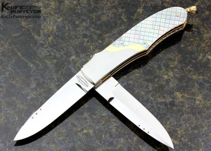 Tore Fogarizzu Custom Knife Piqued Mother of Pearl Shell 2 Blade "Dave's Trapper"