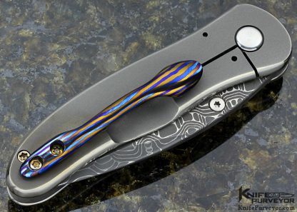 Matt Cuchiarra Custom Knife "Fizzle" Damascus with Stippled Titanium Framelock - Image 4