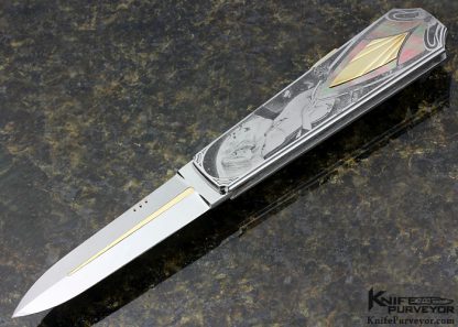 Antonio Fogarizzu Custom Knife Black Lip Tahitian Pearl Interframe Lockback Dagger with 18Kt Gold Inlays Engraved by Simone Fezzardi