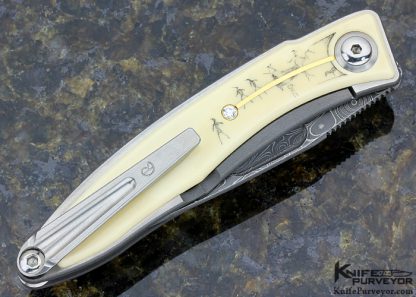 Chris Reeve Custom Knife "Mnandi" Scrimshawed by Bob Hergert with (2) .25 Kt. Diamonds & 18Kt. Gold Wire Linerlock - Image 4