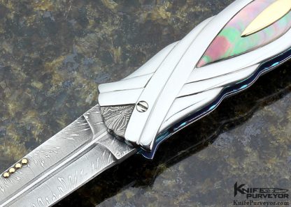 Stephen Olszewski Custom Knife Flowing Ribbons Carved Art Deco with Gold Lip & Black Lip Tahitian Pearl Shell Inlay with Gold Linerlock - Image 2