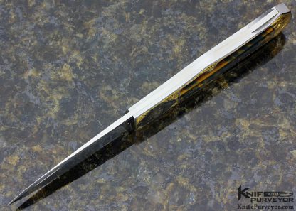 Steve Hoel Custom Knife Tiger Eye Interframe Coke Bottle Lockback Engraved by Lee Griffiths with 24Kt. Gold Inlays - Image 6