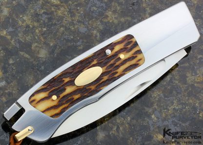 Ron Lake Custom Knife 14Kt Gold Double Escutcheon Remington Jigged Bone Interframe Tail Lock With 18 Kt Gold Bale - Image 4