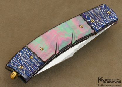 Francesco Pachi Custom Knife Blued Sole Authorship Damascus & Fluted Black Lip Tahitian Pearl Shell Linerlock - Image 3