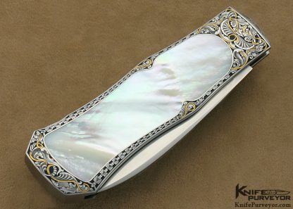 Steve Hoel Custom Knives Lucie Bandikova Engraved Mother of Pearl Shell Interframe Coke Bottle Lockback Dagger - Image 3