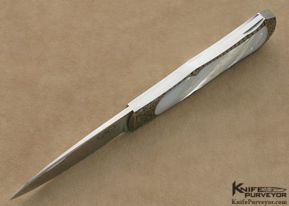 Steve Hoel Custom Knives Lucie Bandikova Engraved Mother of Pearl Shell Interframe Coke Bottle Lockback Dagger - Image 6