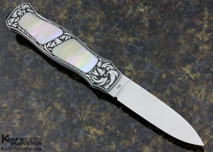 Jack Busfield Custom Knife Green Sea Snail Shell Double Inteframe Lockback Dagger Engraved by Ron Skaggs - Image 5