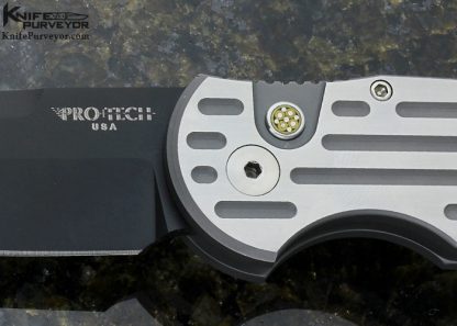 Protech Custom Knife TR-3 Auto with Mother of Pearl Shell Button & Milled Stainless Steel - Image 2