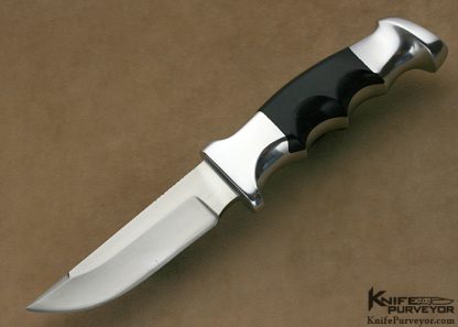 Ruana Custom Knife Black Finger Grooved Hunter